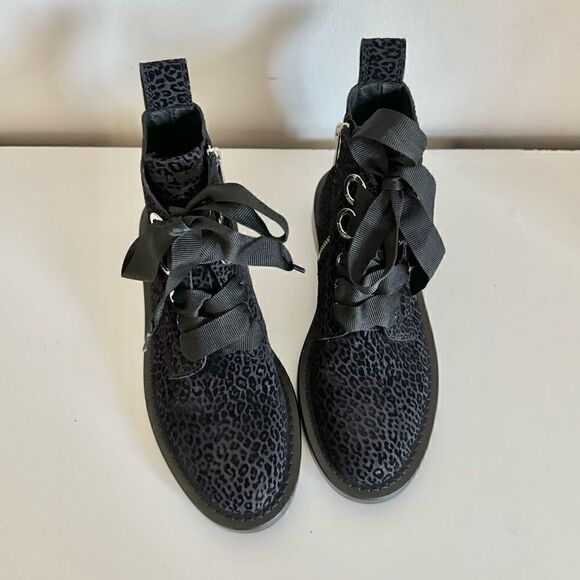 ⭕️ Zadig & Voltaire Black Velvet Printed Chelsea Boots Size 9 39 NEW - Picture 7 of 9